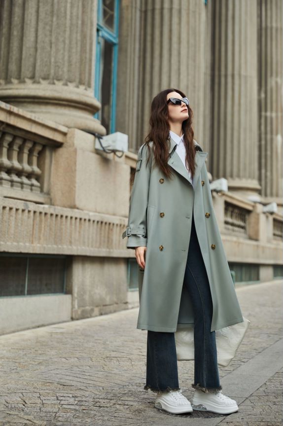 Canis Major Women's British Coat