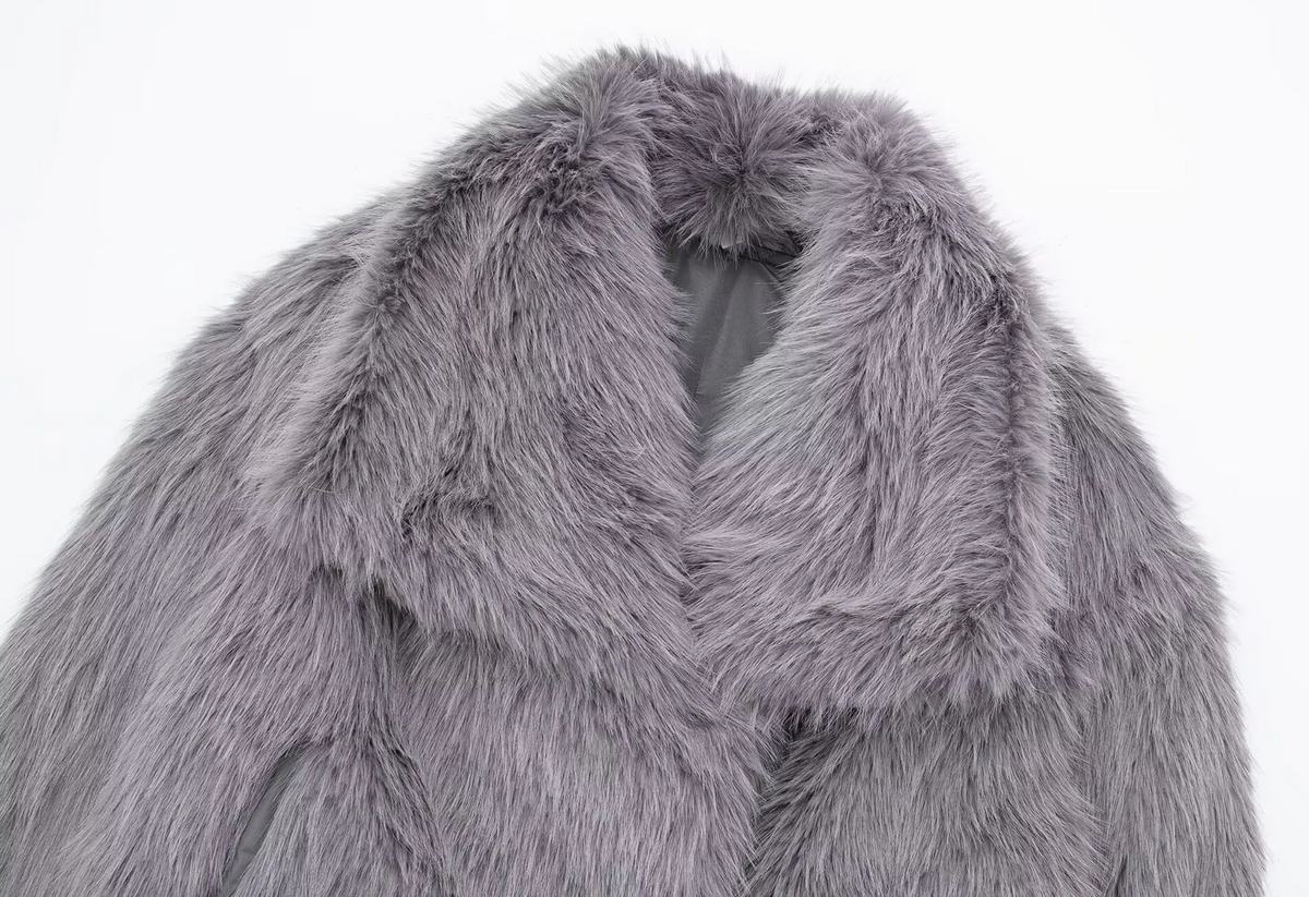 Singinta Fur Coat