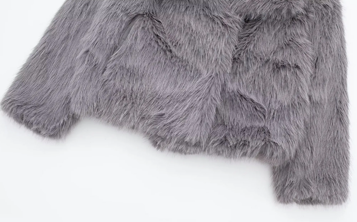 Singinta Fur Coat