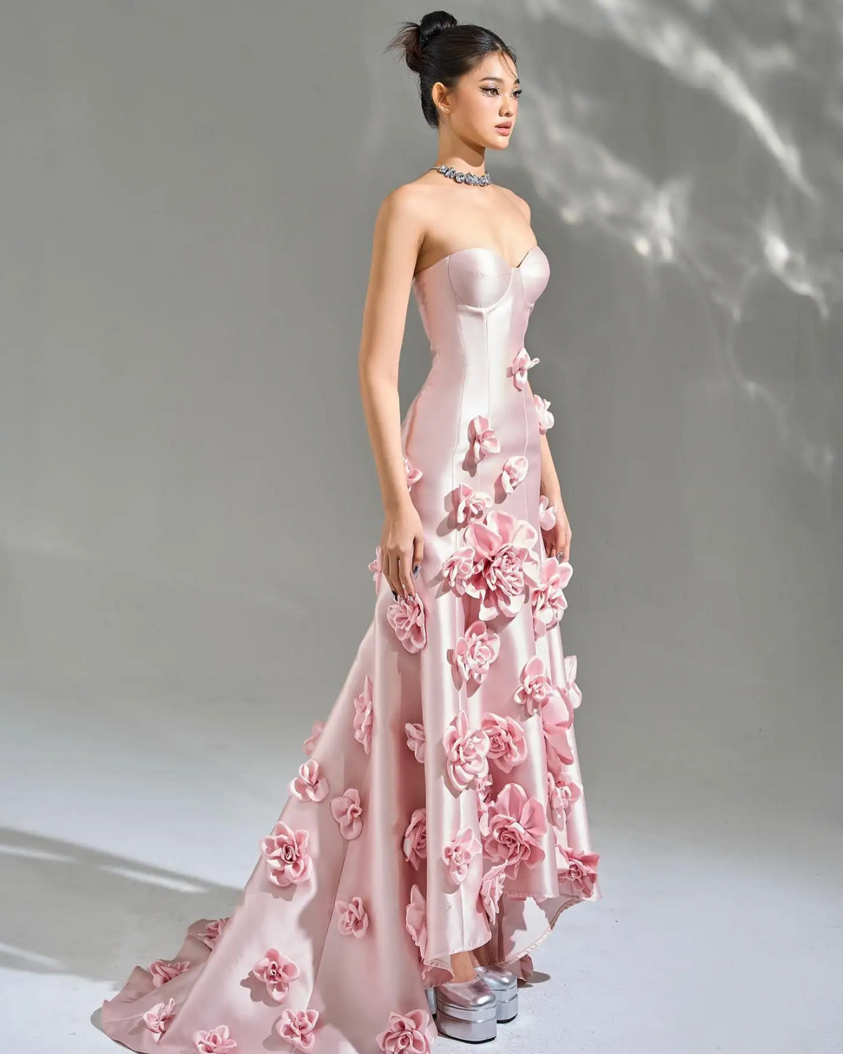 Nyomang Comang Gown