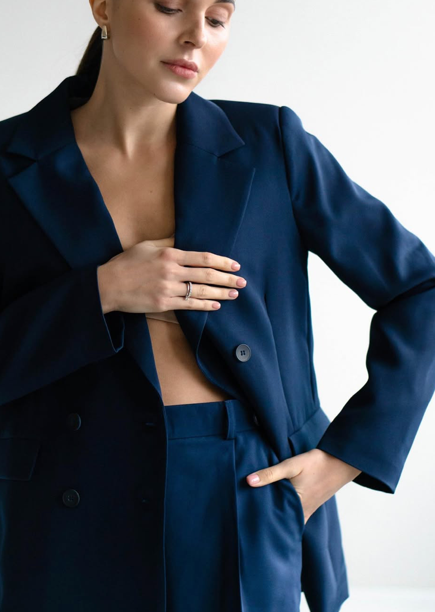 Woman wearing the Old Money Collection Couture Veevo Two Piece Suit