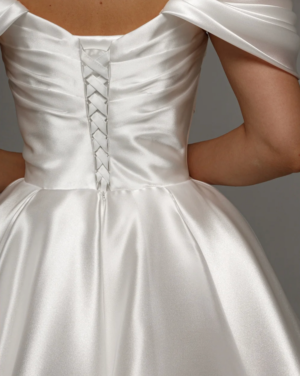 White Mirage couture