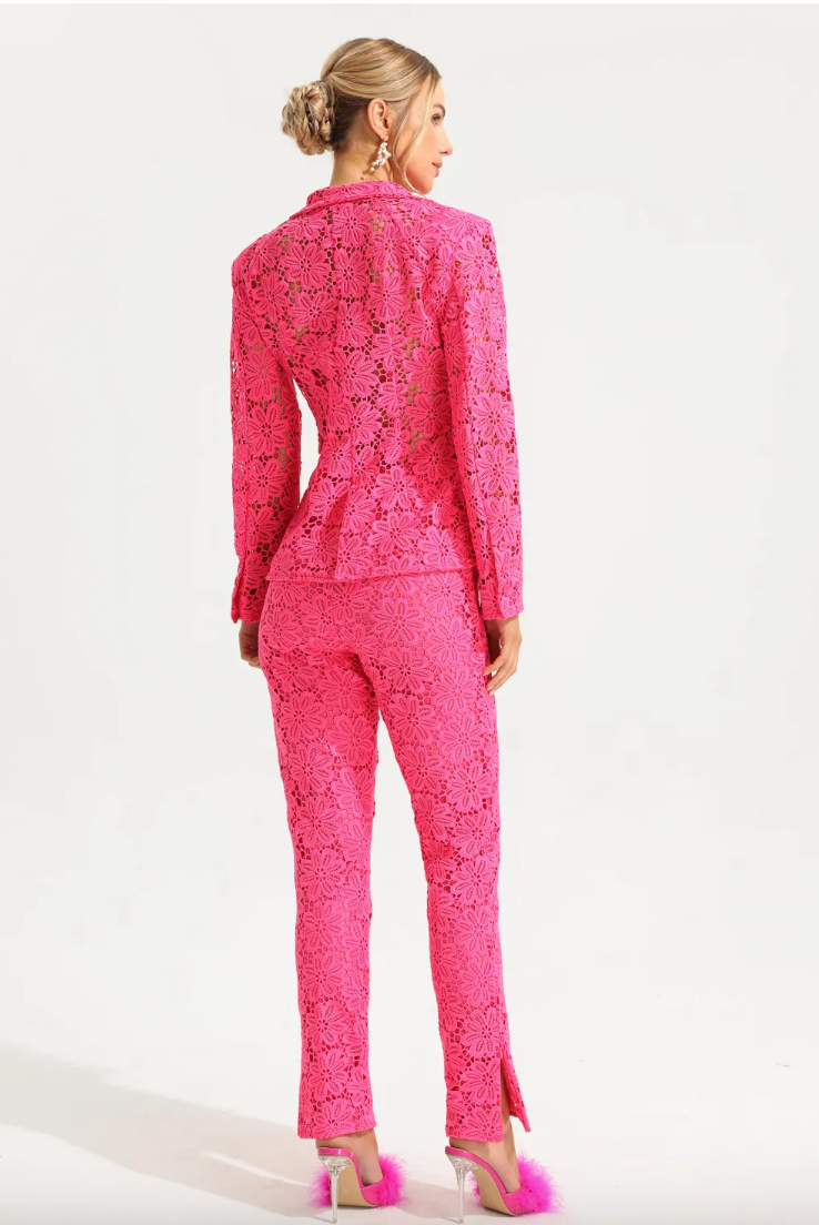 Elegant Lace 2-Piece Suit with Pencil Pants and One Button Single Breasted Blazer