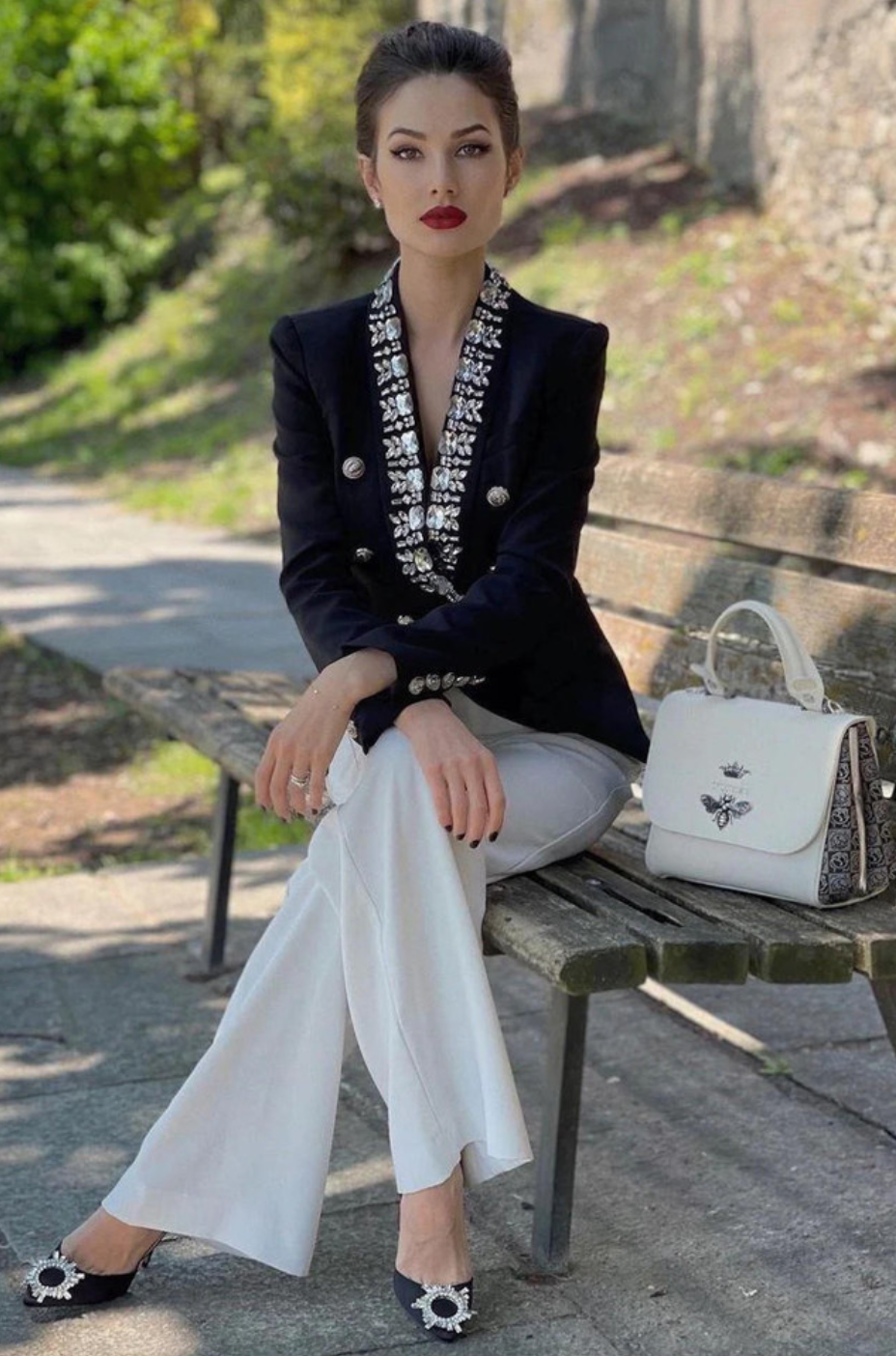 Casual Long Sleeve Black Blazer With Rhinestones