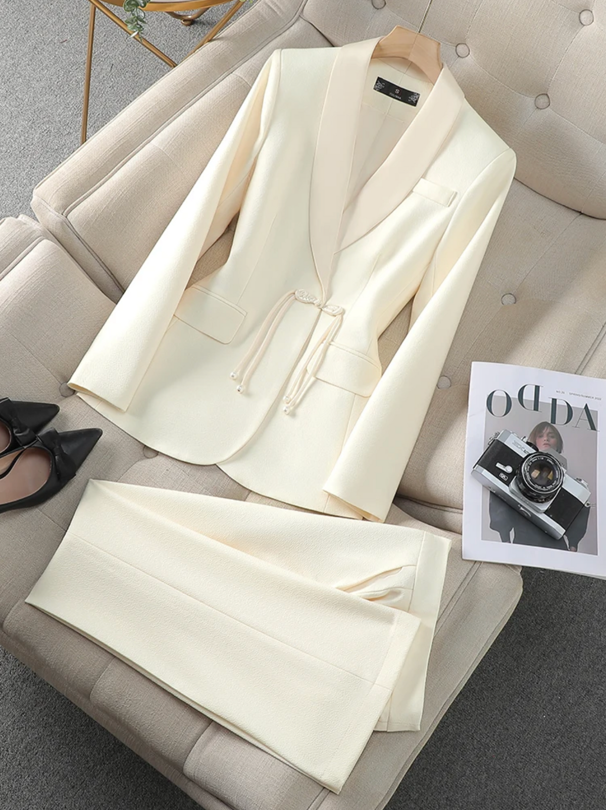 Newton & Compton Suit Set