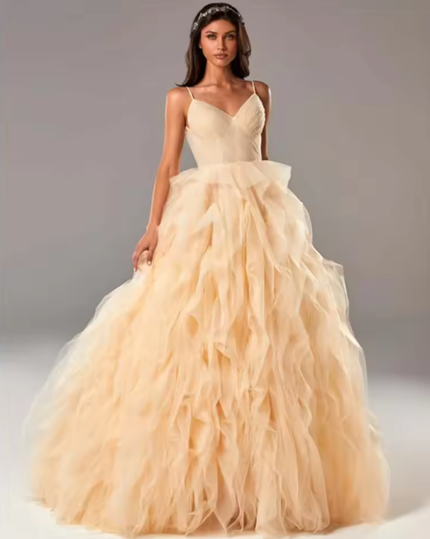 Glicerio Gown