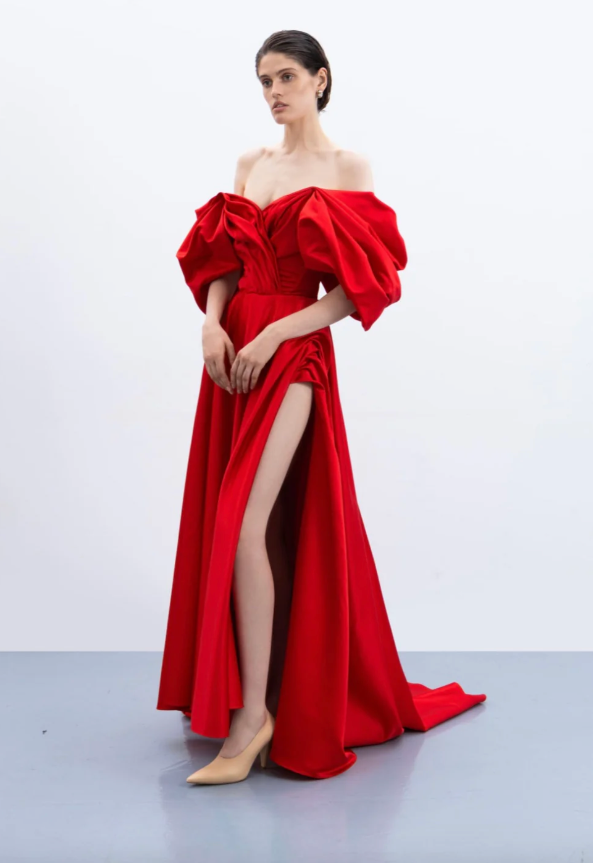 F1 Gown