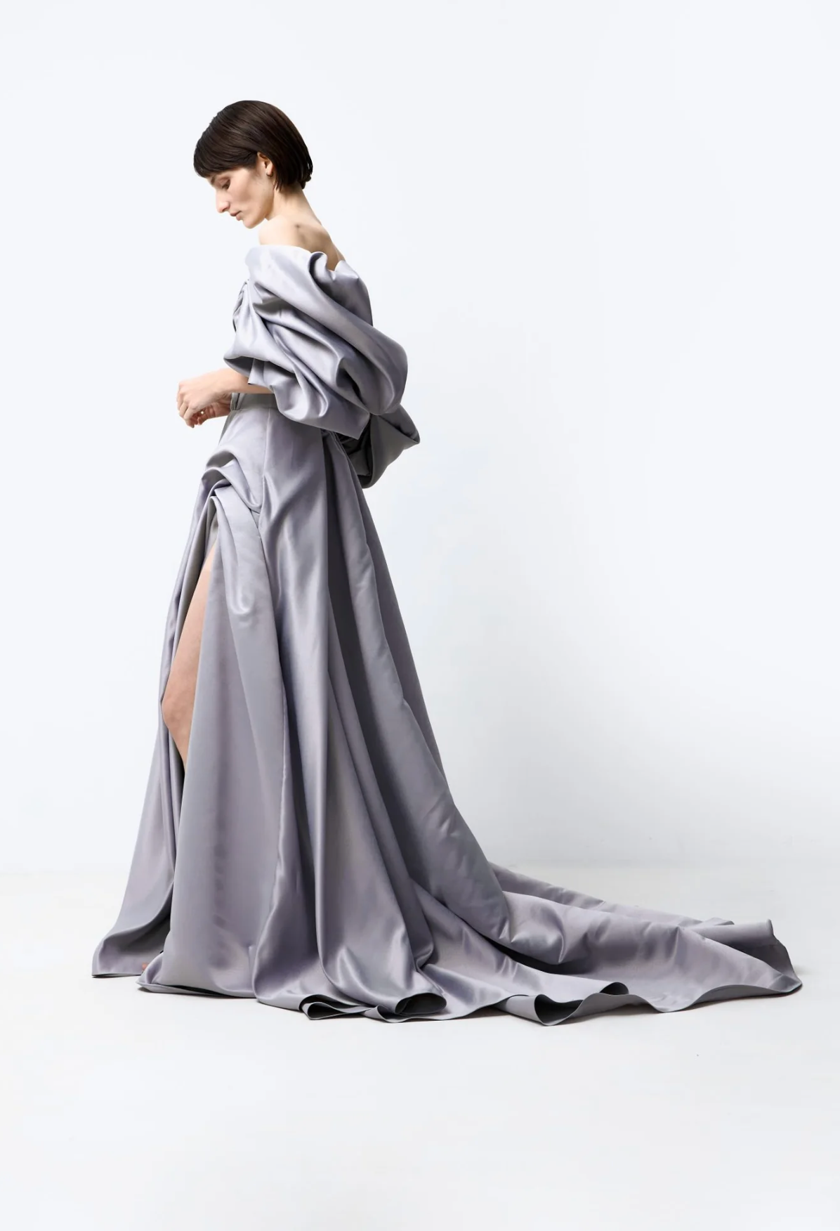 F1 Gown